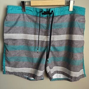 RVCA Men's 36 Classic Non-Stretch Board Shorts Gray Striped‎ Surfer Ocean Beach